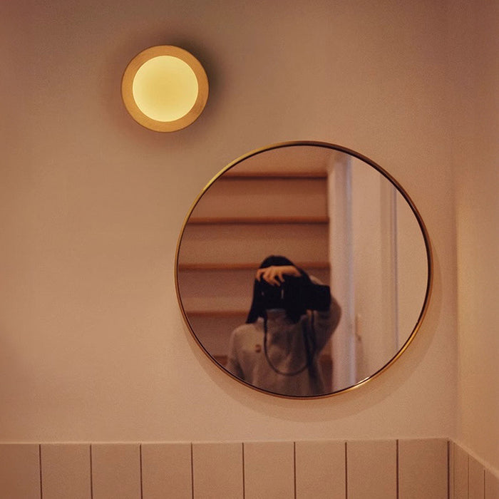 Ozaro Wooden Wall Light