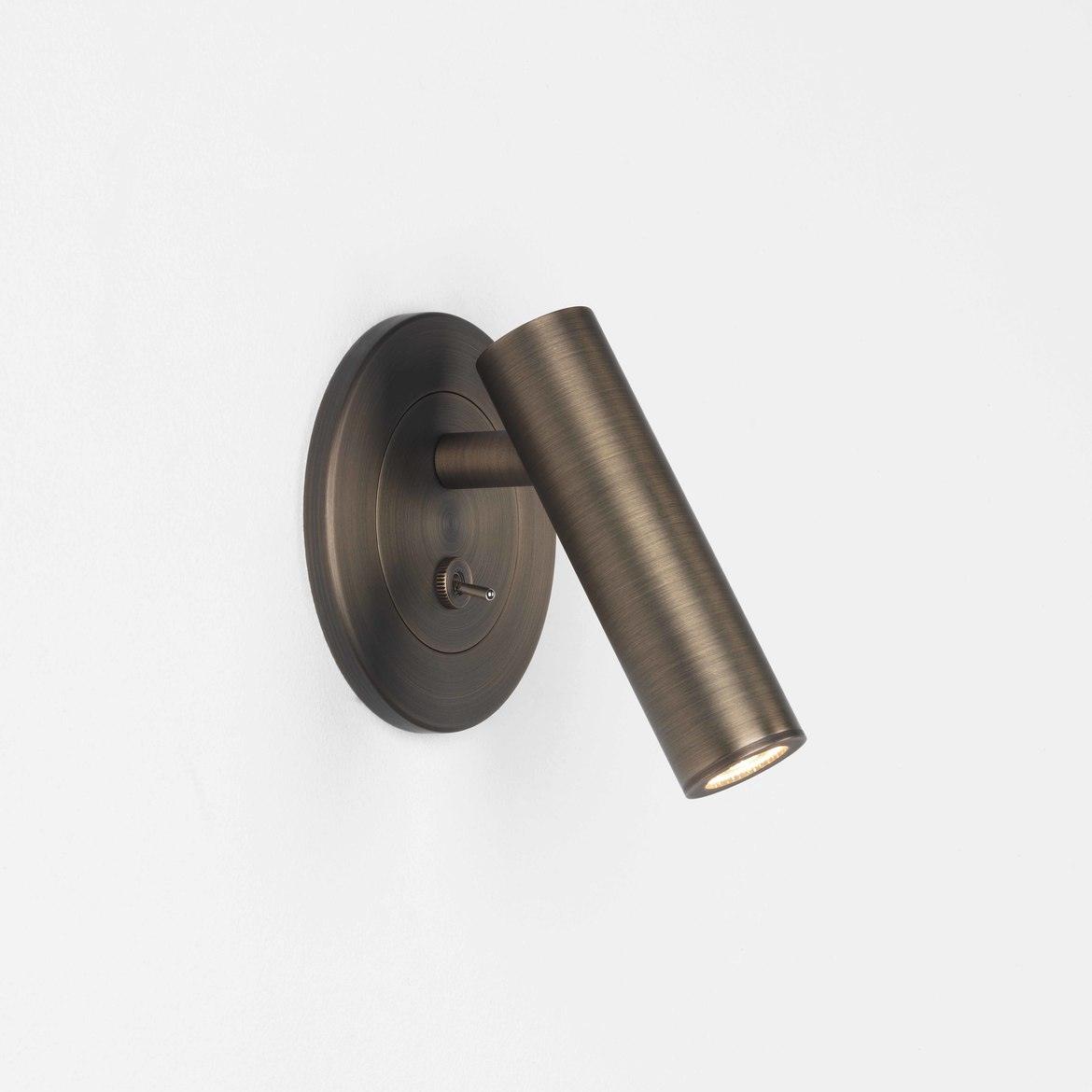 Lunaro LED Wall Light
