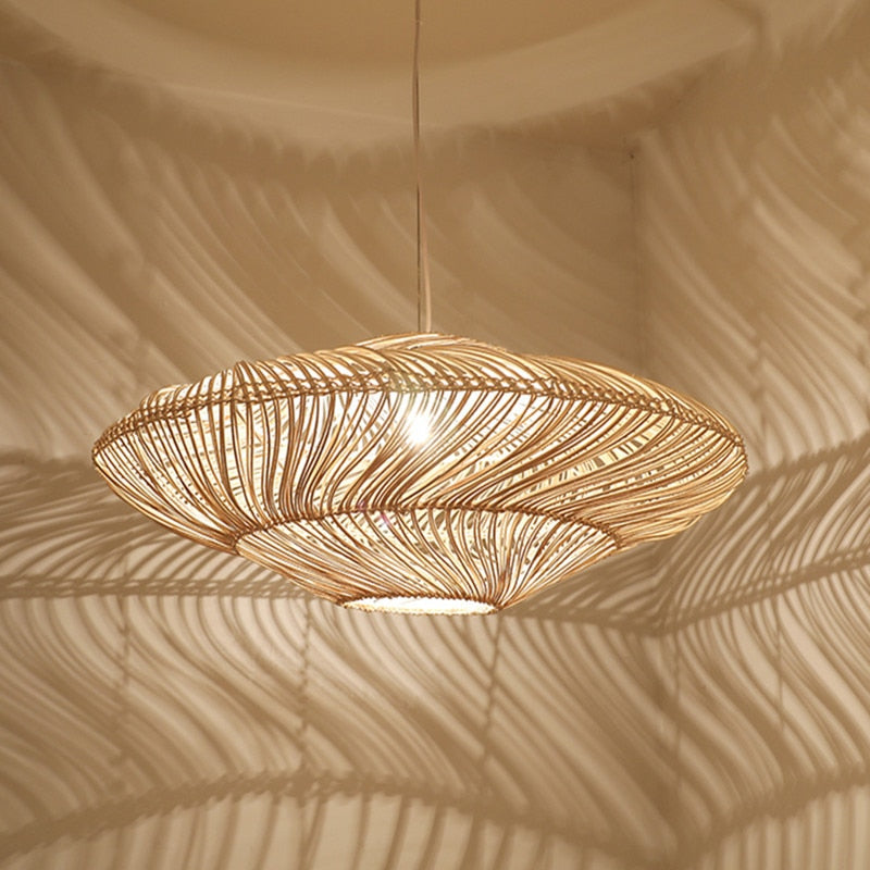 Lanzevo Rattan Pendant Light