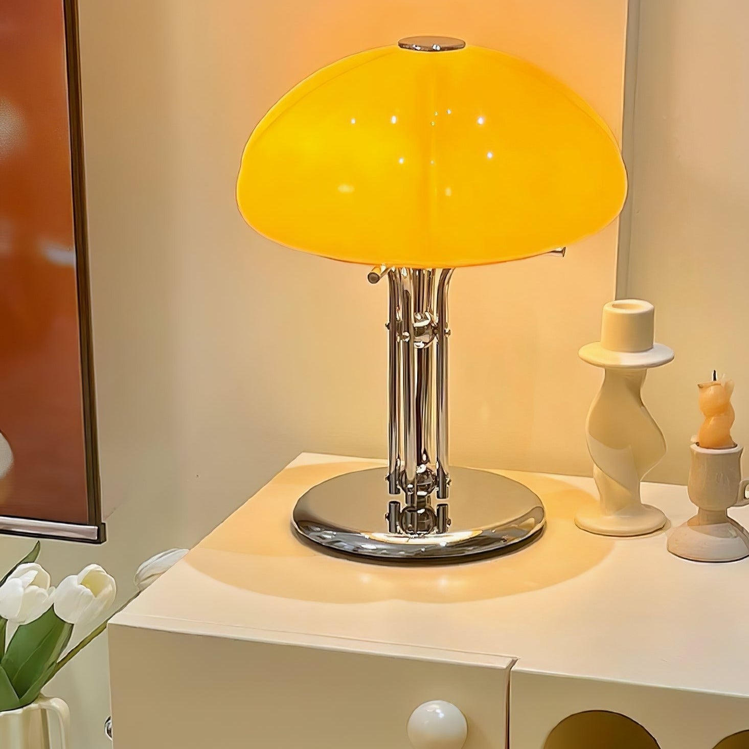 Pilvano Table Lamp