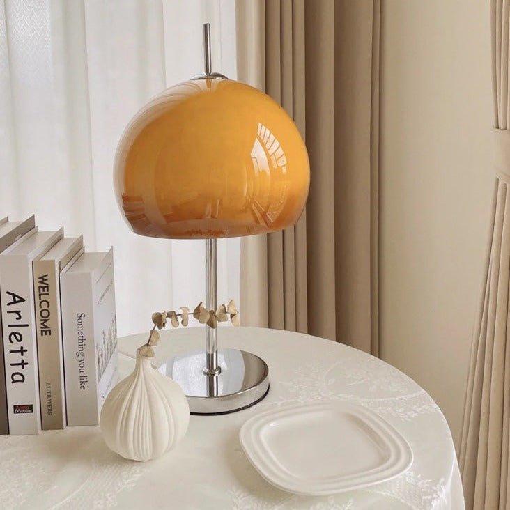 Pilvano Table Lamp