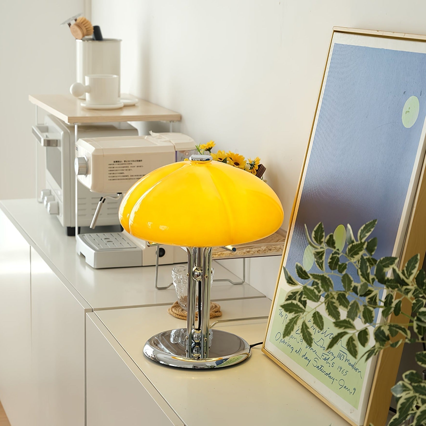 Pilvano Table Lamp