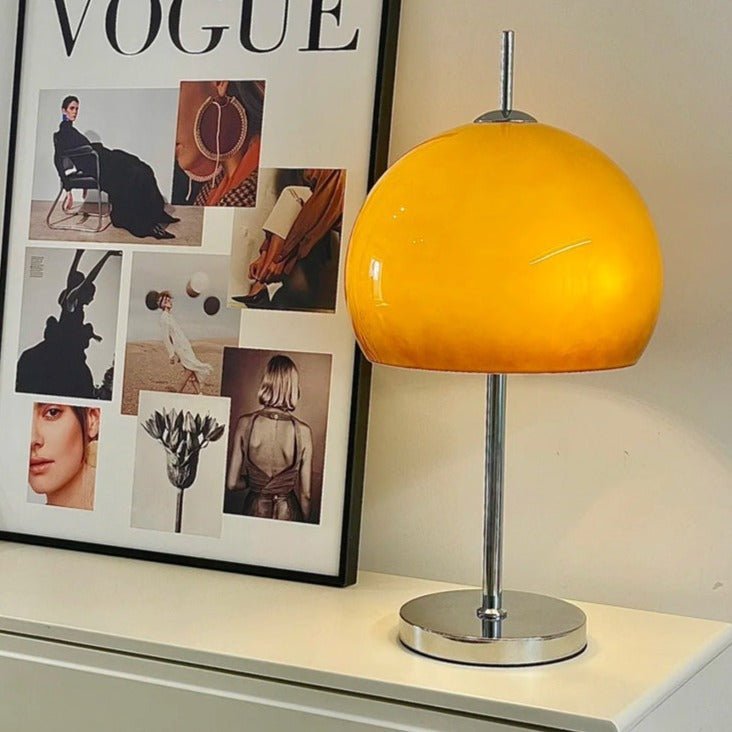 Pilvano Table Lamp