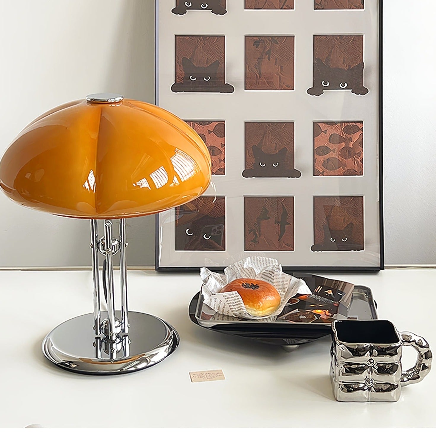 Pilvano Table Lamp
