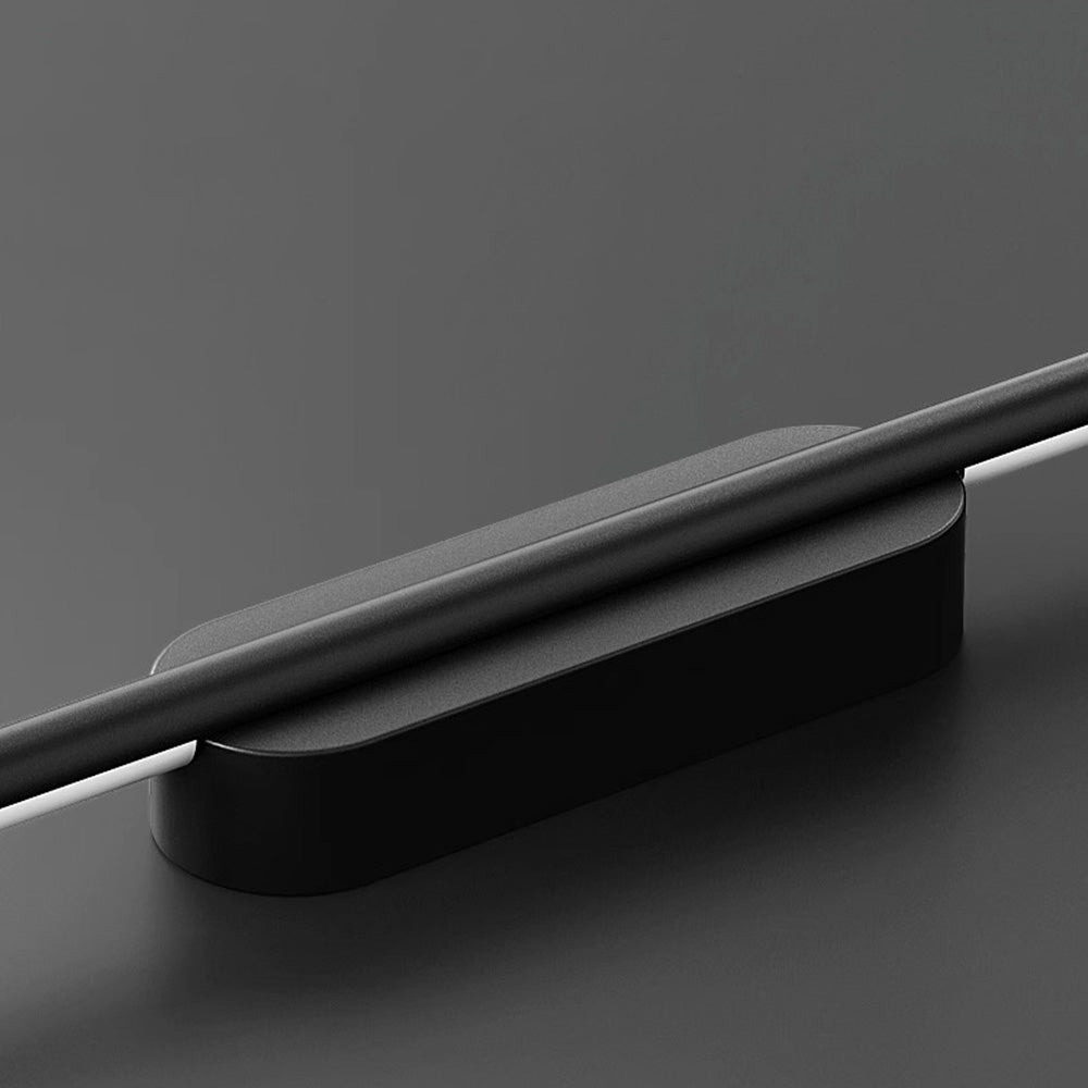 Zilvane Wall Light