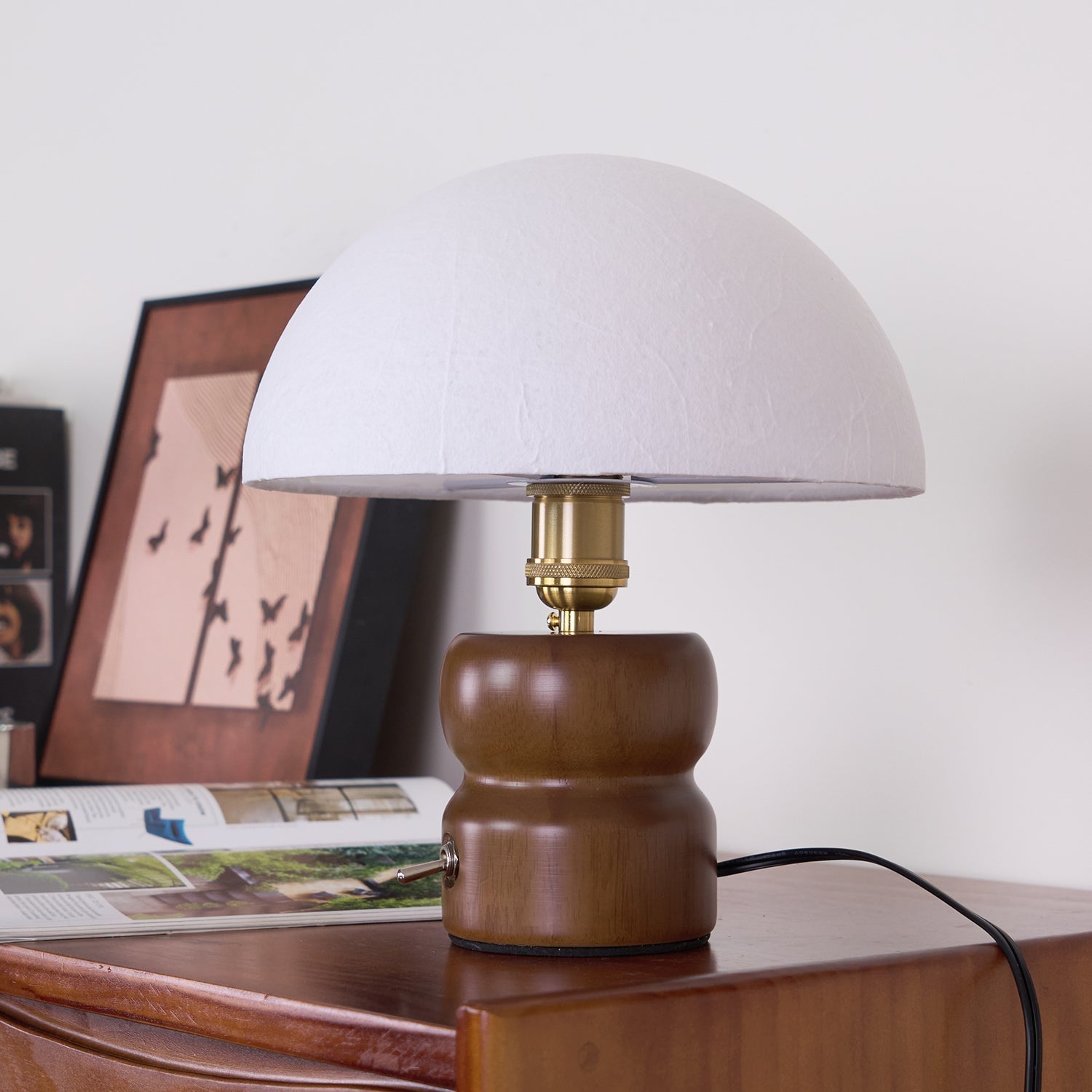 Lumaro Table Lamp