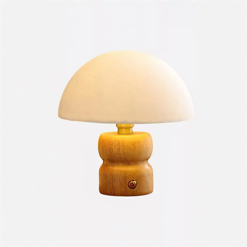 Lumaro Table Lamp