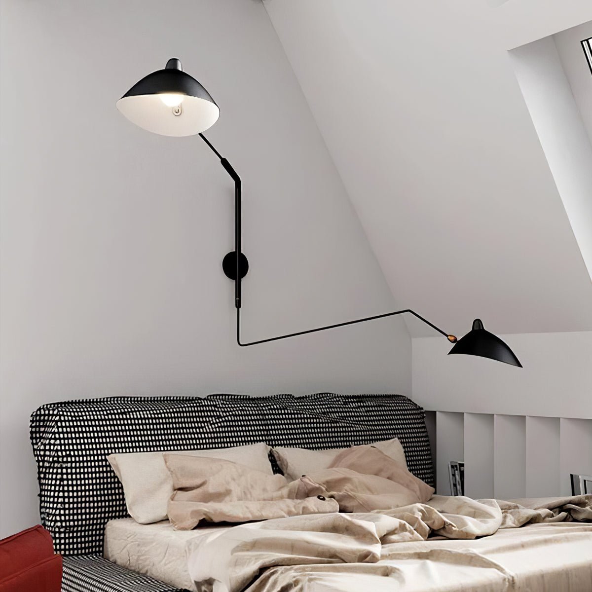 Sirven Wall Light