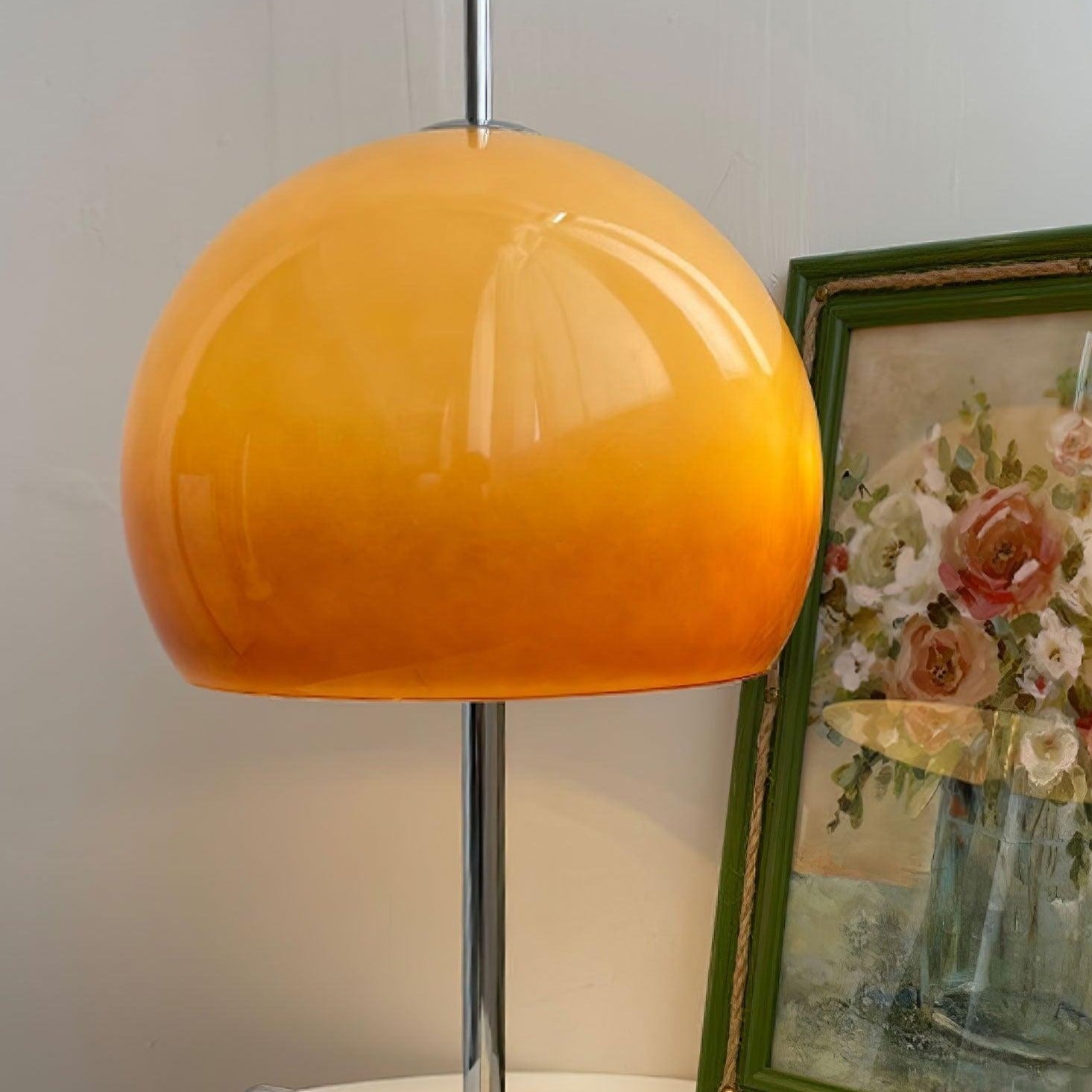 Pilvano Table Lamp