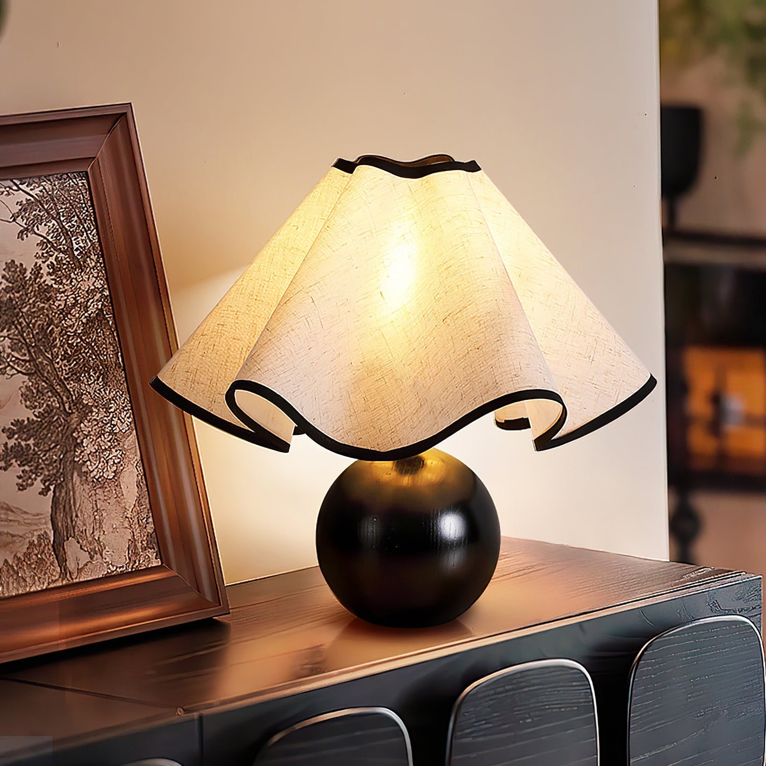 Solivaro Wave Table Lamp