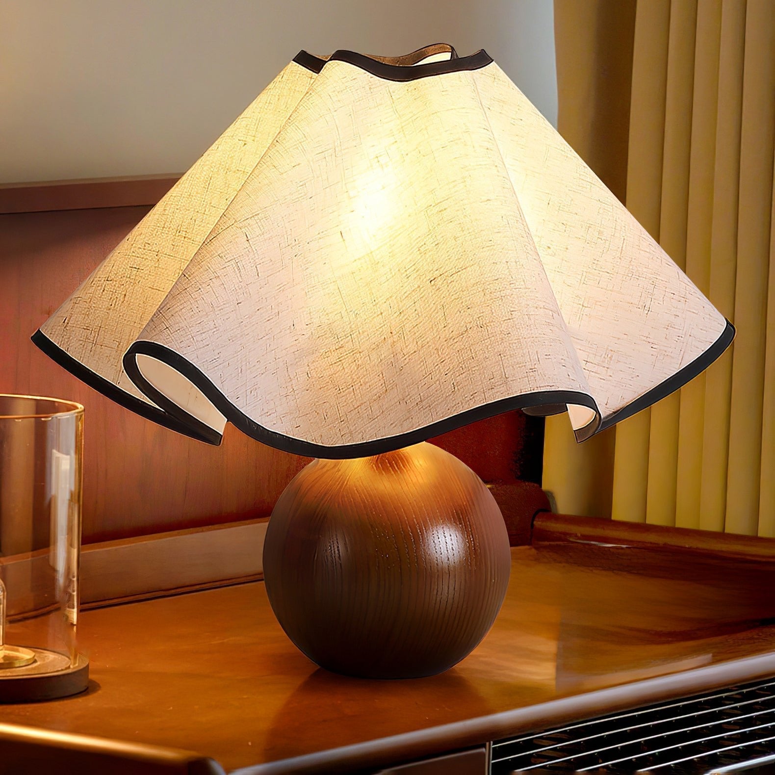 Solivaro Wave Table Lamp