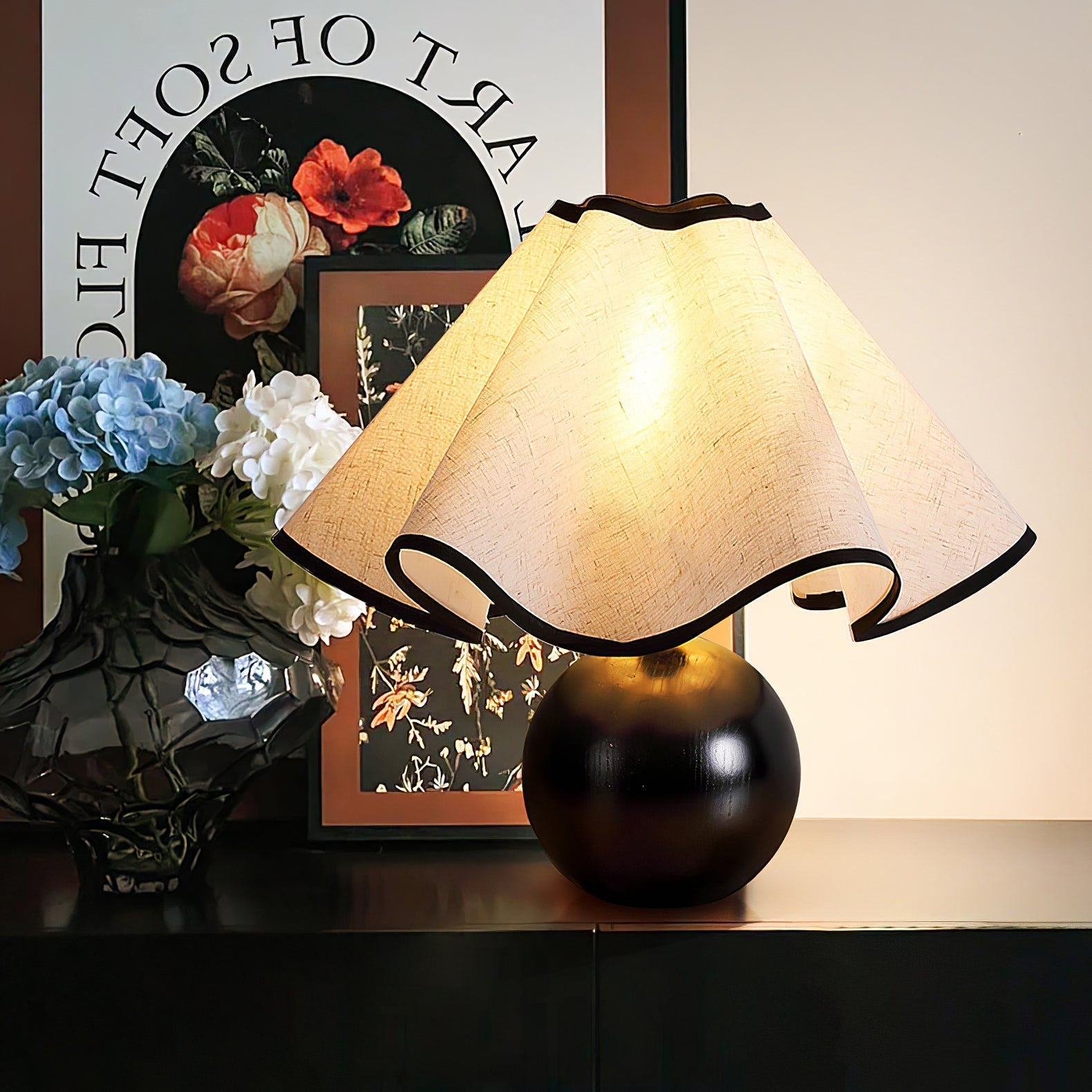 Solivaro Wave Table Lamp