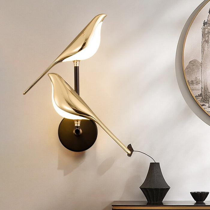 Birmano Bird Wall Light
