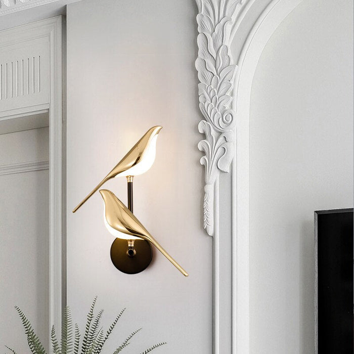 Birmano Bird Wall Light