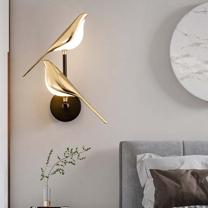 Birmano Bird Wall Light