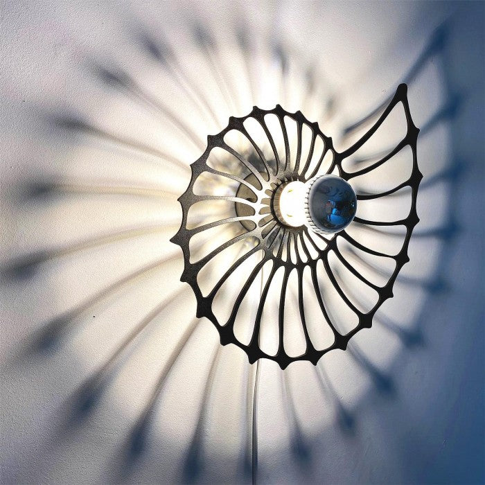 Nuterio Wall Light