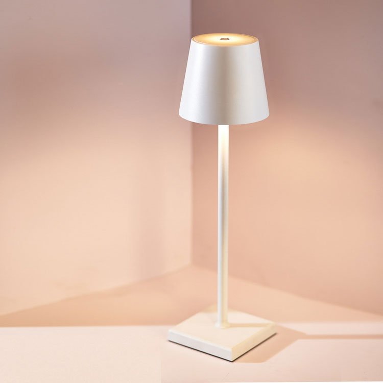 Toralin Touch Table Lamp